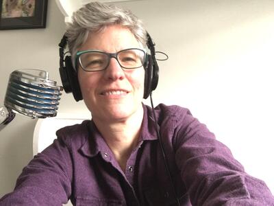 Tune in to Passim Streams with Catie Curtis